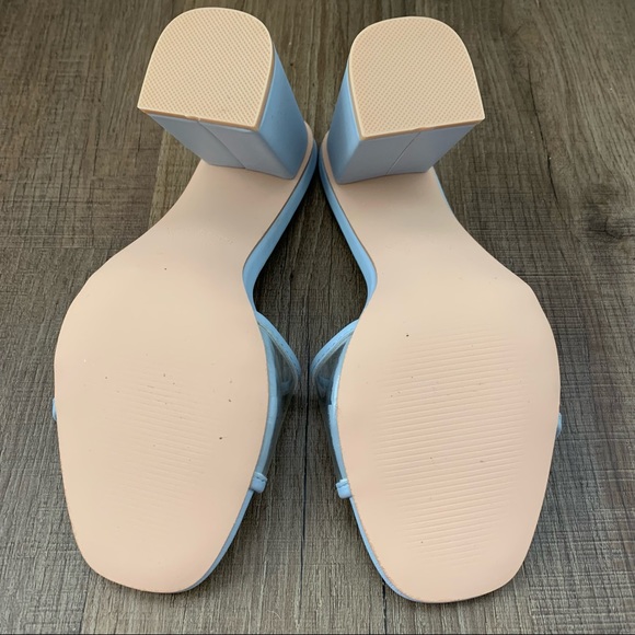 Forever 21 Light Baby Blue Clear Heels - Picture 5 of 8